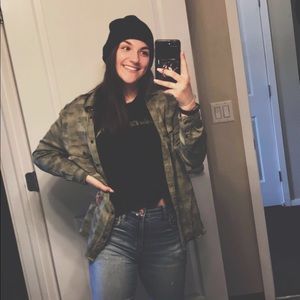 Meet your Posher, Savannah